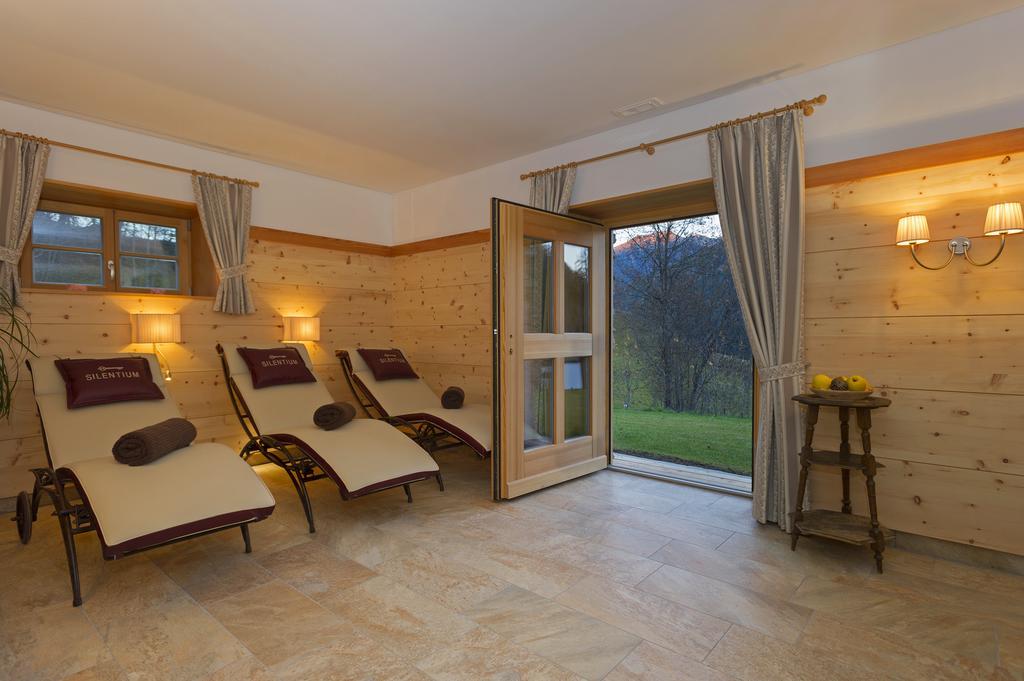 Silentium Dolomites Chalet Since 1600 Monguelfo-Tesido / Welsberg-Taisten Ngoại thất bức ảnh